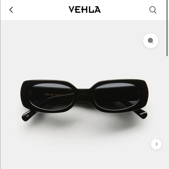 VEHLA Olsen in black/smoke sunglasses